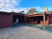 Casa en venta 5 Dormitorios 2 Baños Cochera Pileta...