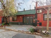 Casa en venta 5 Dormitorios 2 Baños Parque Patricios