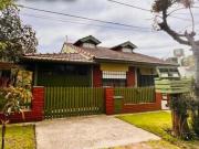 Casa en venta 5 Dormitorios 3 Baños 2 Cocheras 403Mts2...