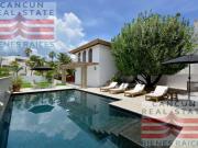 Casa en Venta, 5 habitaciones, con acceso al mar