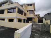 CASA EN VENTA 661m2 SECTOR LA MAGDALENA