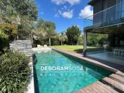 Casa en Venta 6 Amb con Pileta Barrio Septiembre Escobar...