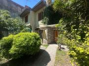 CASA EN VENTA 6 AMB JARDIN TERRAZA Y GARAGE