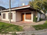 CASA EN VENTA 6 AMB NECOCHEA