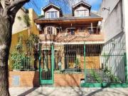 Casa en VENTA 6 amb, pisicina, parrilla, garaje, sotano!