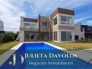 Casa en Venta 6 ambientes Barrio El Canton Norte a la...