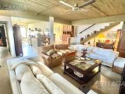 Casa en venta 6 ambientes con garage y gran deposito