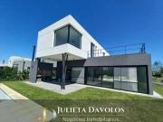 Casa en Venta 6 Ambientes Puertos del Lago Barrio Vistas... Casa en Venta 6 Ambientes Puertos del Lago Barrio Vistas...