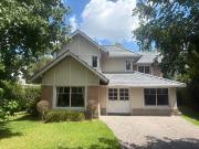 Venta Casa 6 ambientes dos plantas Saint Thomas Norte...