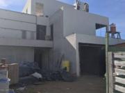 Casa en venta 7 amb al rio Ascensor El Yacht Nordelta Bahía