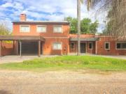 Casa en Venta 7 dormitorios, Funes, Centro