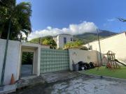Casa en venta 800m², calle cerrada Casa en venta 800m², calle cerrada