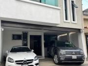 Casa en venta a 1 min de la Recta, 4 recámaras, súper...