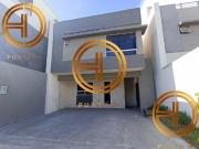 Casa en Venta a 26 min del Aeropuerto Internacional de...