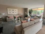 Casa en Venta a 3 Cuadras de Av. de las Palmas con...