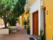 CASA EN VENTA A 5 MINUTOS DE PROVIDENCIA, GUADALAJARA
