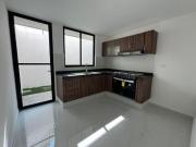 CASA EN VENTA A 5 MINUTOS DE ANGELOPOLIS