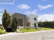 Casa en venta a campo de Golf y con espectacular vista a...