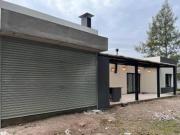 CASA EN VENTA MIRALAGOS A ESTRENAR 3 dormitorios PLANTA BAJA