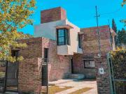 CASA EN VENTA A ESTRENAR 3 DORMITORIOS ROLDÁN