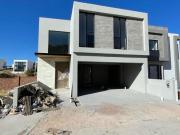 Casa en Venta a estrenar en Altozano, Chihuahua