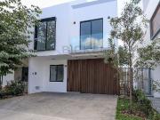 Casa en Venta a Estrenar en Coto, Parques Vallarta