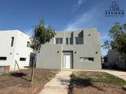 Casa en Venta a Estrenar en Pilar del Este Barrio Santa...