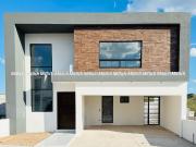 Casa en venta a estrenar Fracc. Condesa Rejon $5,850,000