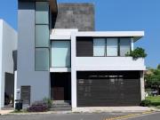 CASA EN VENTA A ESTRENAR, FRACCIONAMIENTO LOMAS DEL SOL,...