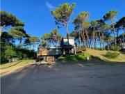 CASA EN VENTA A ESTRENAR MINIMALISTA EN BARRIO PIONEROS