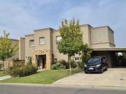 Casa en VENTA a la laguna VILLANUEVA BARRIO SAN RAFAEL