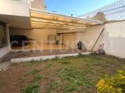 Casa en VENTA, a media calle de Montevideo