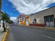 Casa en venta a precio de terreno en Felipe Villarello,...