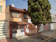 CASA EN VENTA A PRECIO REMATE EN Nezahualcóyotl SM