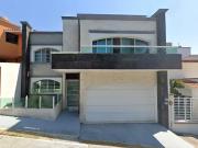 CASA EN VENTA A PRECIO REMATE EN VERACRUZ SM
