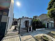 Casa en venta a refaccionar en Martinez