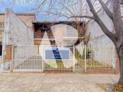 Casa en Venta a refaccionar en Paternal