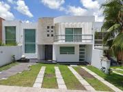Casa en venta, Adjudicada, Fracc. Cumbres de Lago,...
