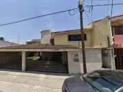 CASA EN VENTA ADJUDICADA, PRECIO ECONOMICO C. Bosques de...