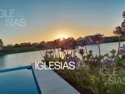 Casa en venta al lago en Los Castaños, Nordelta