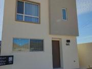 CASA EN VENTA AL NORTE CERCA DE SANTA CLARA CON ROOF TOP