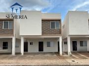 Casa en VENTA al norte de la cd. Residencial Las Viñas
