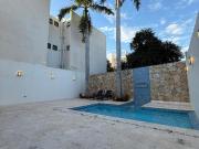 Casa en Venta al norte Mérida con Piscina, Bar y 4 Recámaras