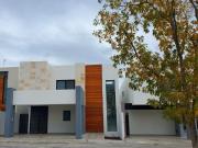 CASA EN VENTA AL NORTE SALTILLO CARTAGENA RESIDENCIA