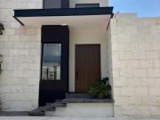 Casa en Venta al norte, Zona Campestre: diseño moderno,...