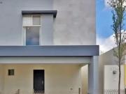 CASA EN VENTA AL ORIENTE, SALTILLO COAH