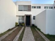 CASA EN VENTA AL SUR DE LA CIUDAD