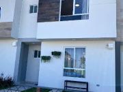 Casa en VENTA en zona brisas del lago