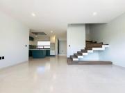 Casa en venta al sur de Pachuca, valle del sol con 3...