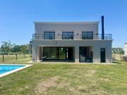 Casa en venta / alquiler Barrio Santa Ines, Canning